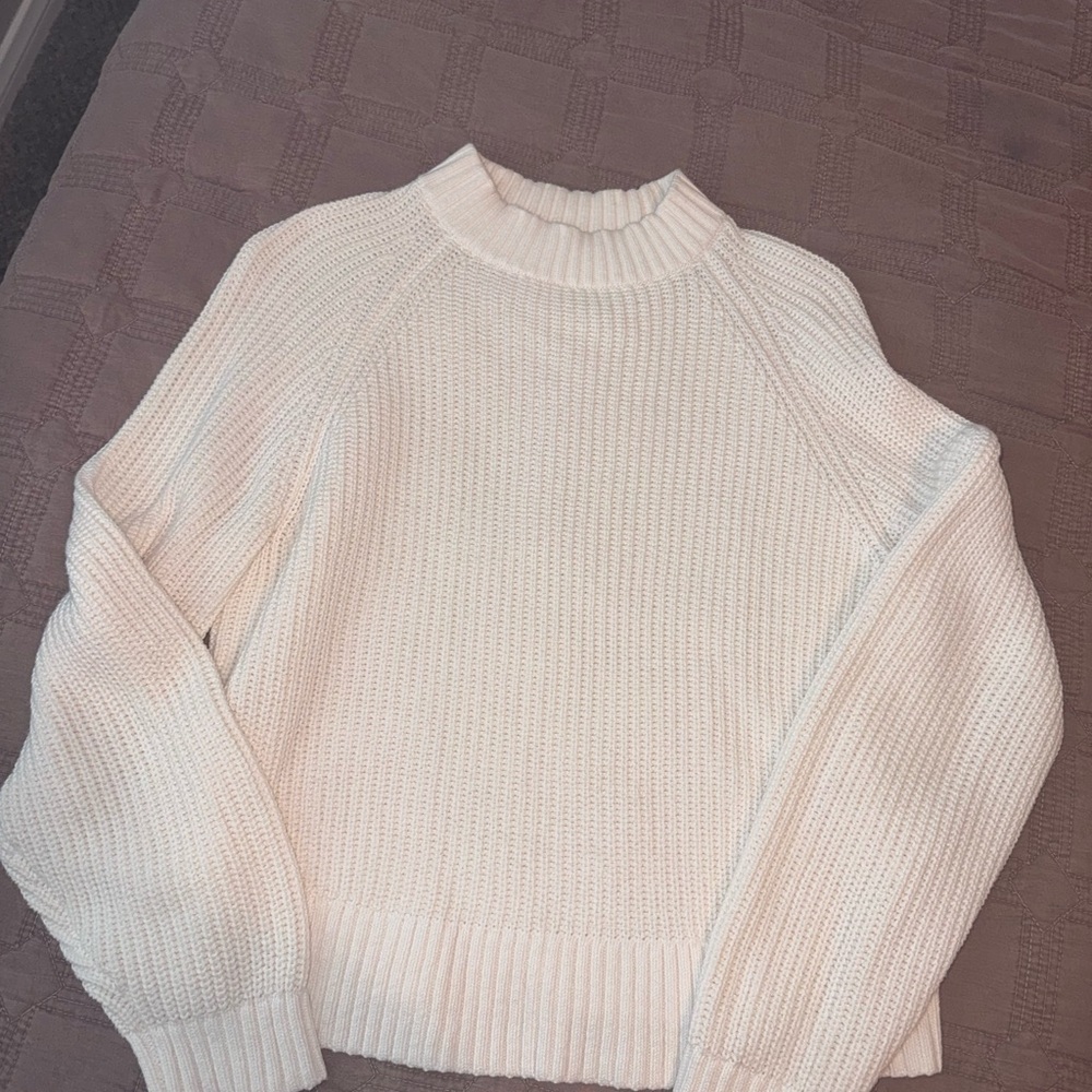 Old Navy Cream Turtleneck Sweater